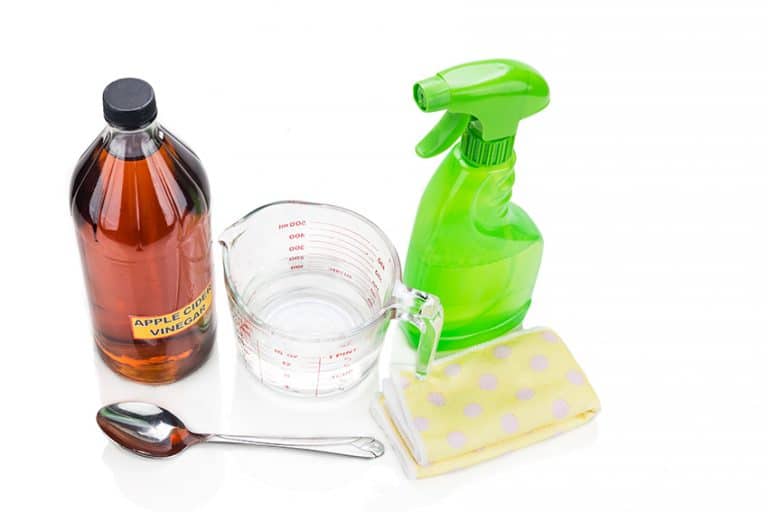 Vinegar and Water for General Cleaning